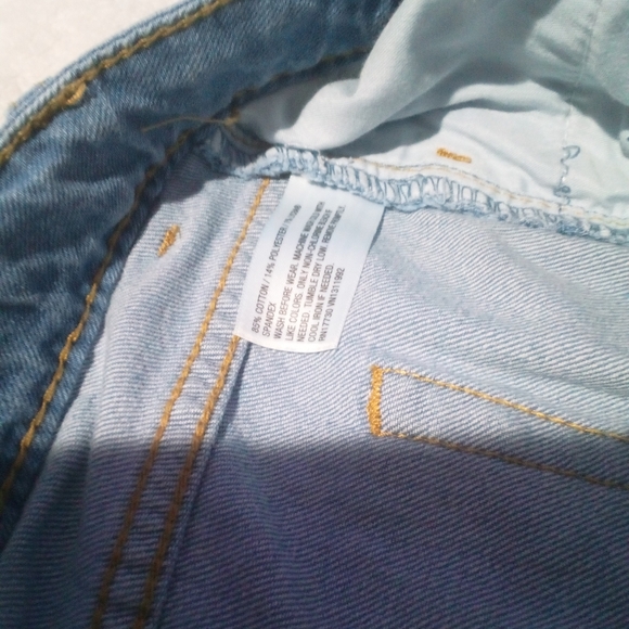 Cat & Jack Light Blue Women's Straight Leg Jeans - Picture 4 of 4